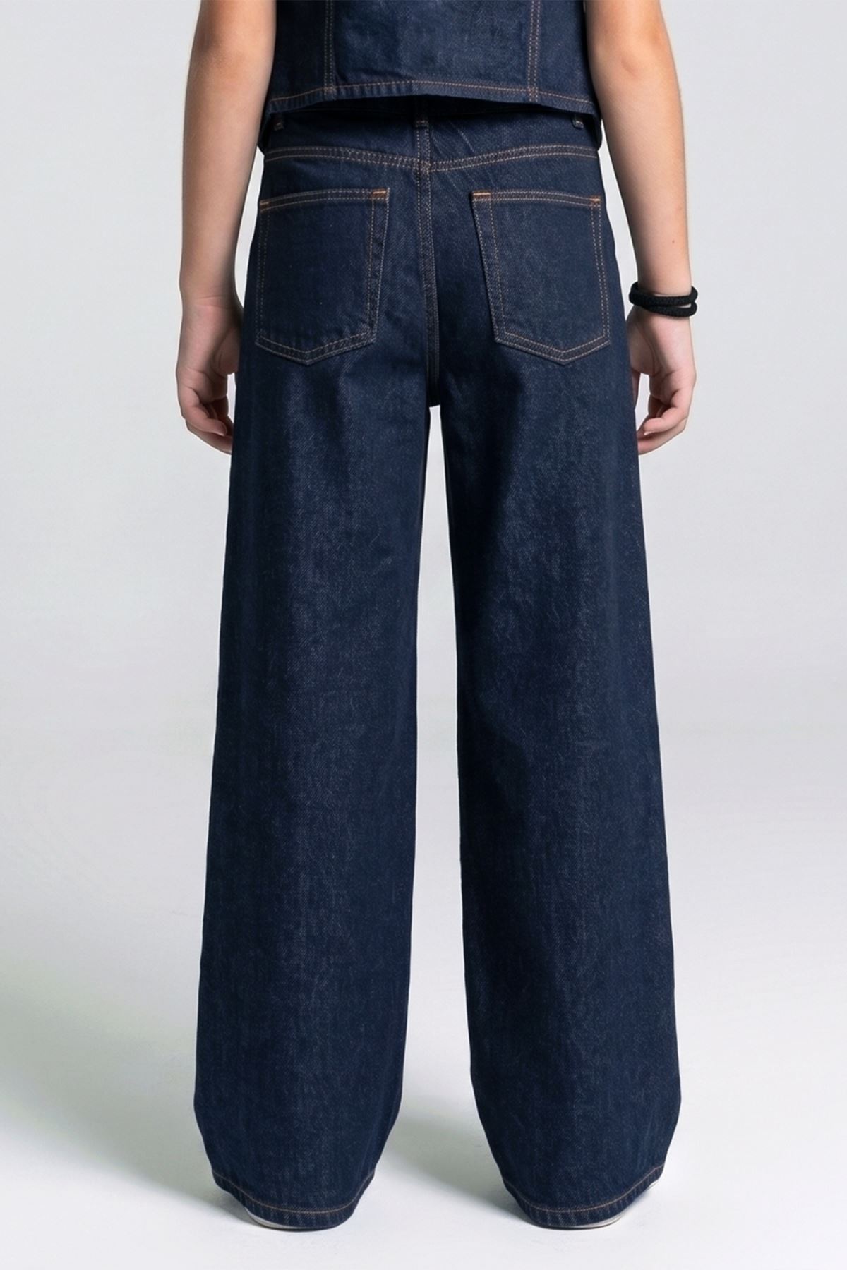 Kız Çocuk 3'lü Denim Takım - %100 Pamuk Dikiş Detaylı Yelek, Geniş Paça Pantolon ve Crop Body